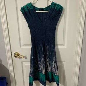 Sleeveless V Neck Green/Blue Textured Dress
